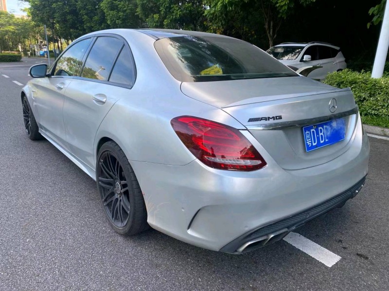 广州17年奔驰C7