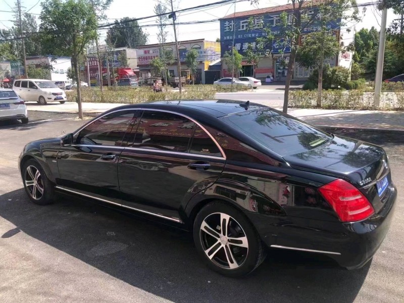 安阳11年奔驰S6