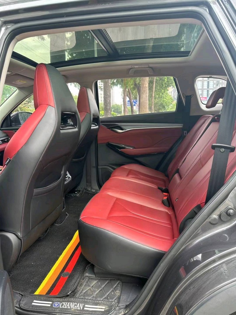 东莞21年长安汽车CS755