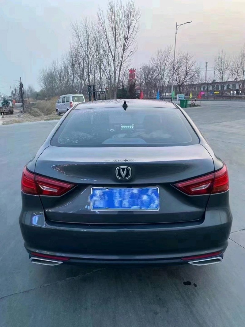 枣庄20年长安汽车锐程CC5