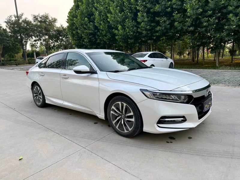 济南19年本田雅阁3