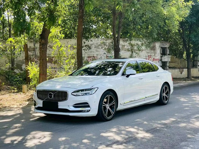 济南20年沃尔沃S902