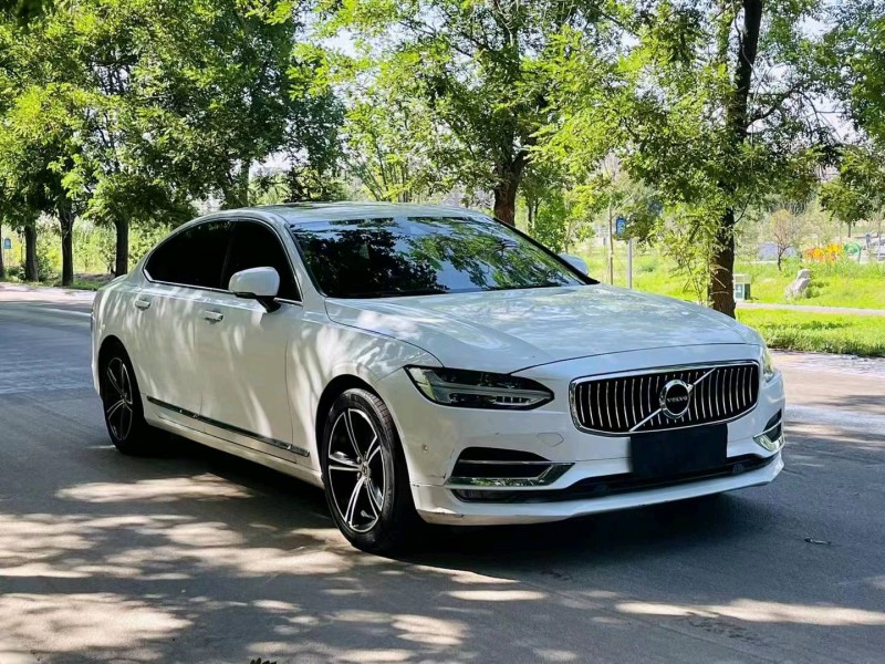 济南20年沃尔沃S903