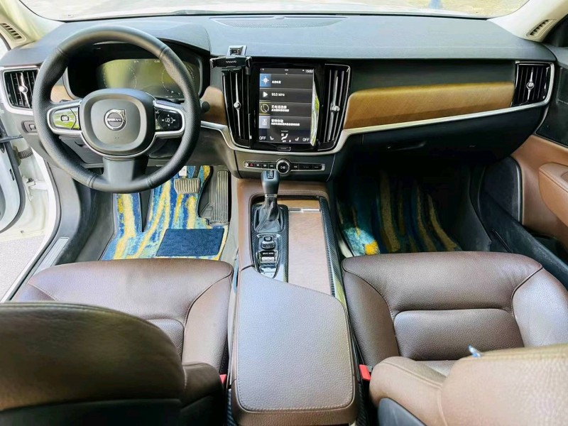 济南20年沃尔沃S905