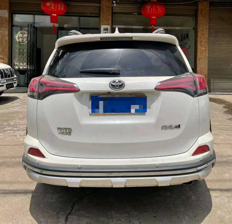 邵阳19年丰田RAV42