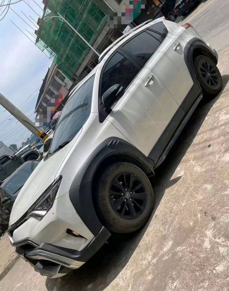 邵阳19年丰田RAV45