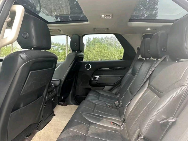 淄博17年路虎发现2