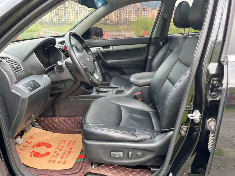 潍坊15年起亚索兰托6