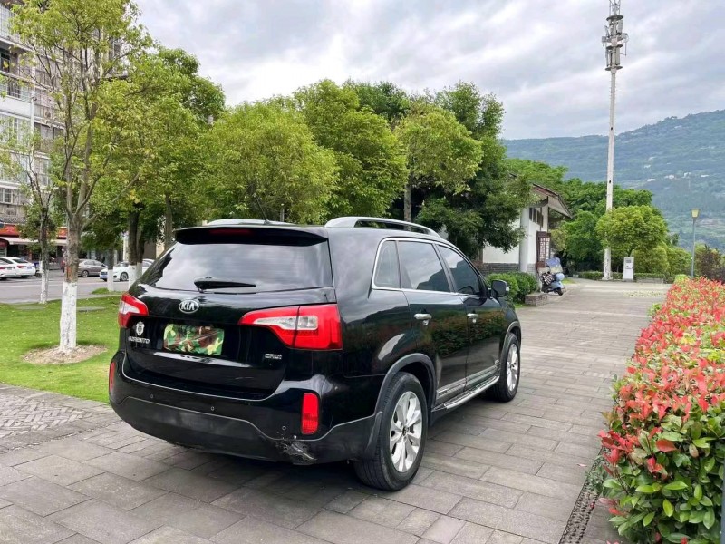 潍坊15年起亚索兰托7