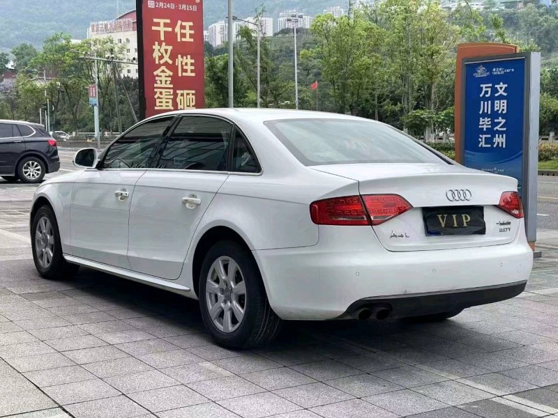 重庆11年奥迪A4L6