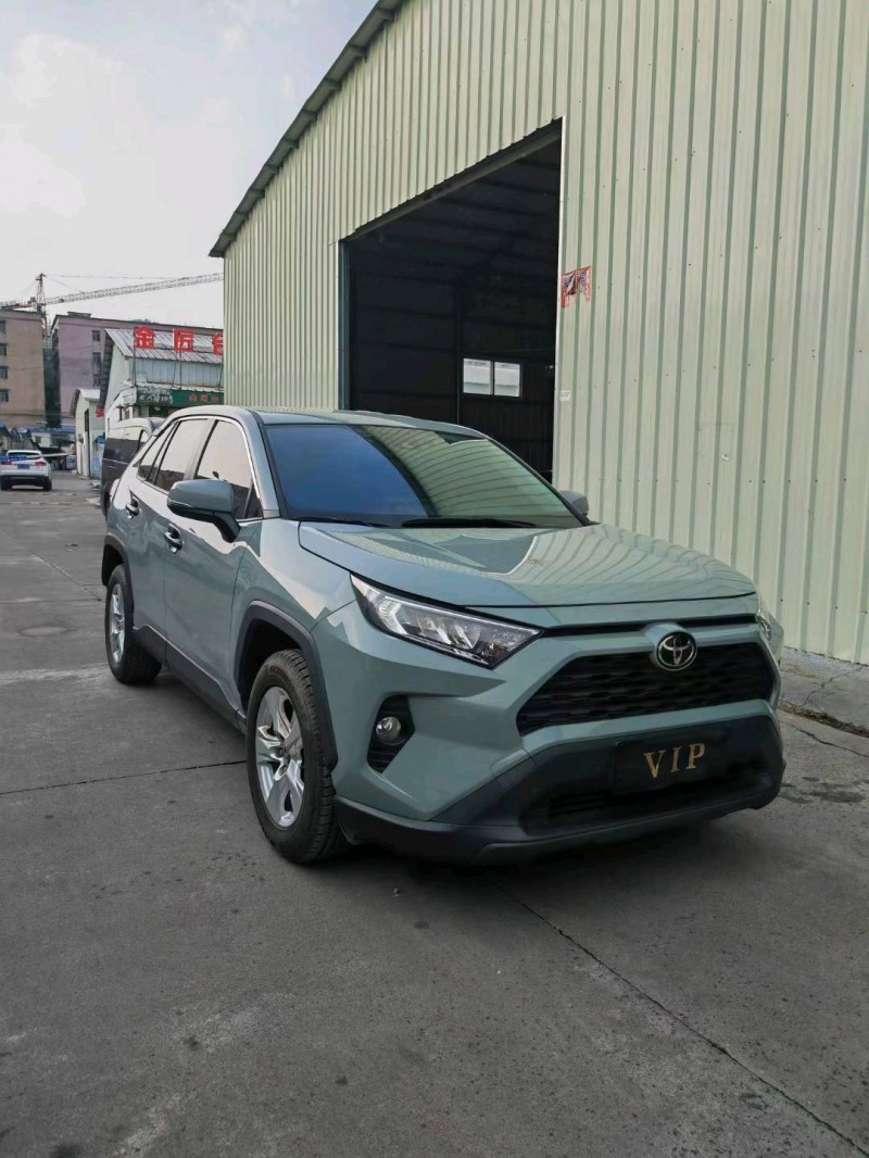 珠海20年丰田RAV43