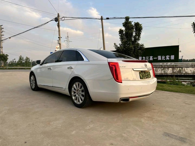 徐州13年凯迪拉克XTS8