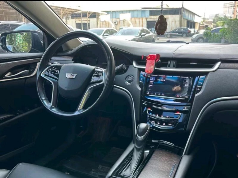 六盤水19年凱迪拉克XTS8