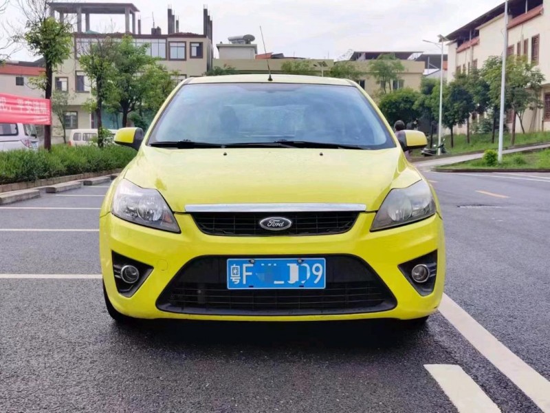 东莞12年福特福克斯1