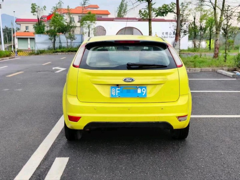 东莞12年福特福克斯9