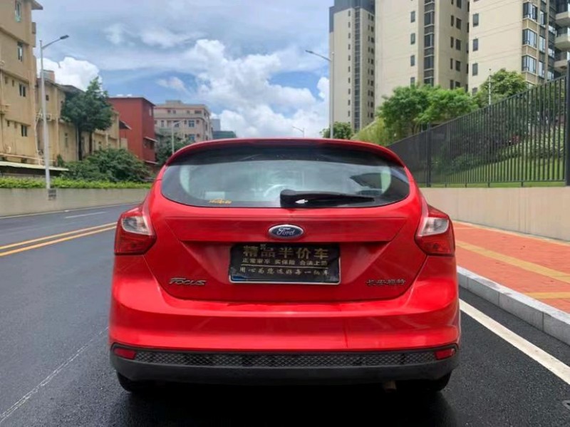 东莞12年福特福克斯9