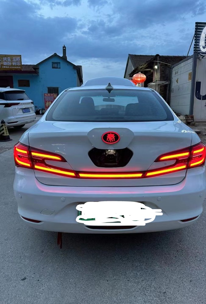 潍坊18年比亚迪秦4