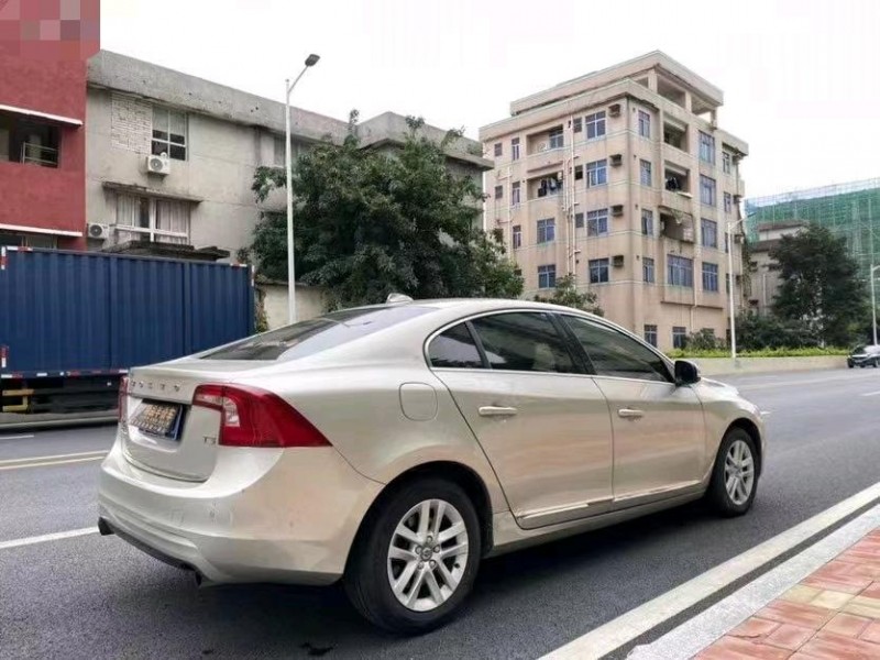东莞16年沃尔沃S60L7