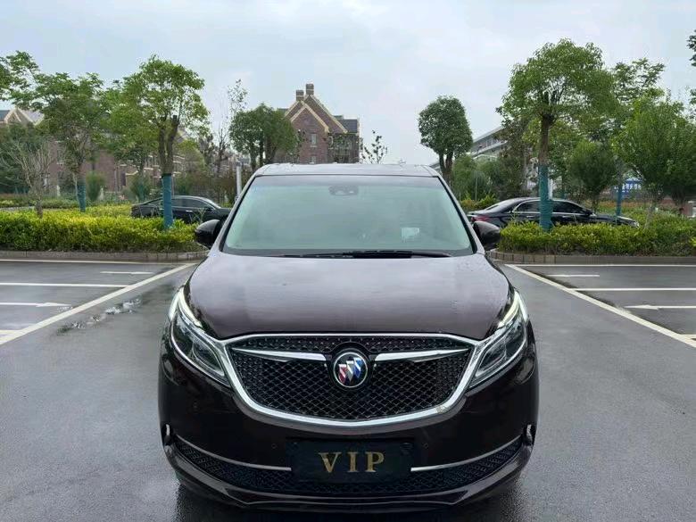 盐城17年别克GL81