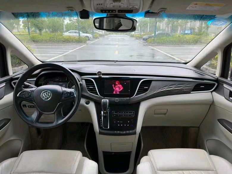 盐城17年别克GL87