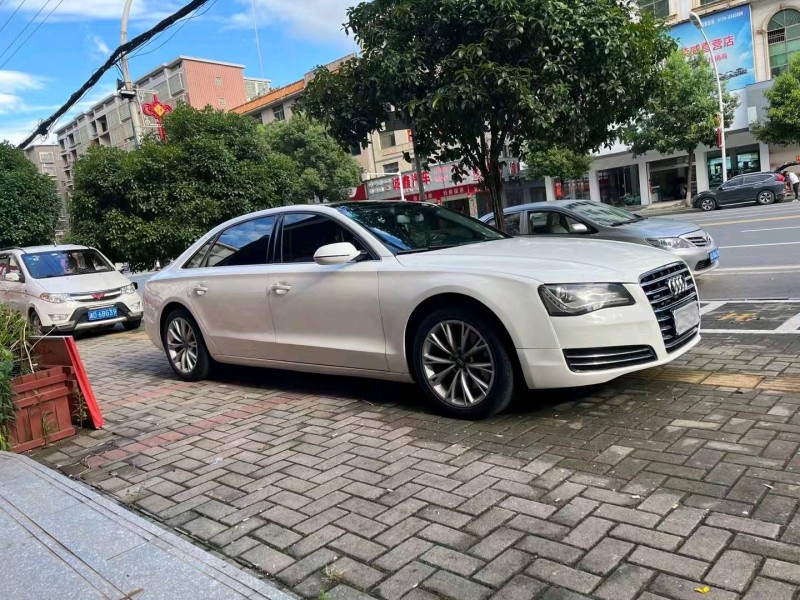 衡阳12年奥迪A8L9