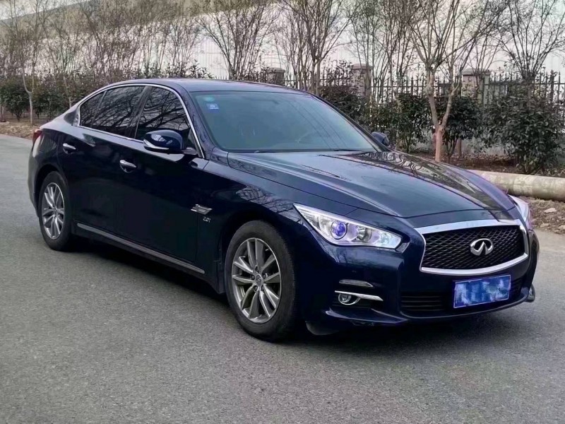 青岛18年英菲尼迪Q50L2