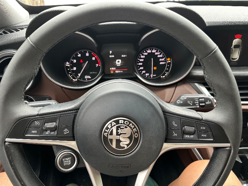 广州19年阿尔法·罗密欧Stelvio8