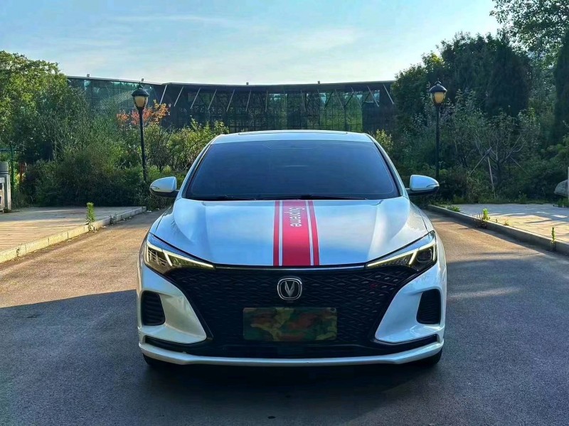 枣庄20年长安汽车逸动1