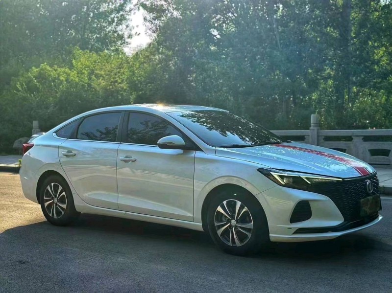 枣庄20年长安汽车逸动3