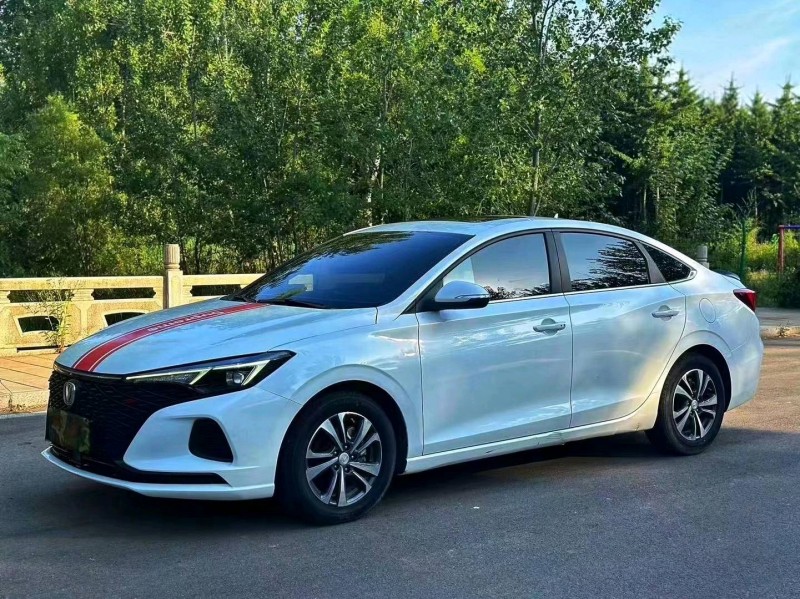 枣庄20年长安汽车逸动2