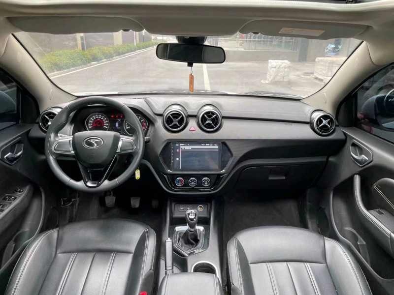 成都22年东南汽车DX39