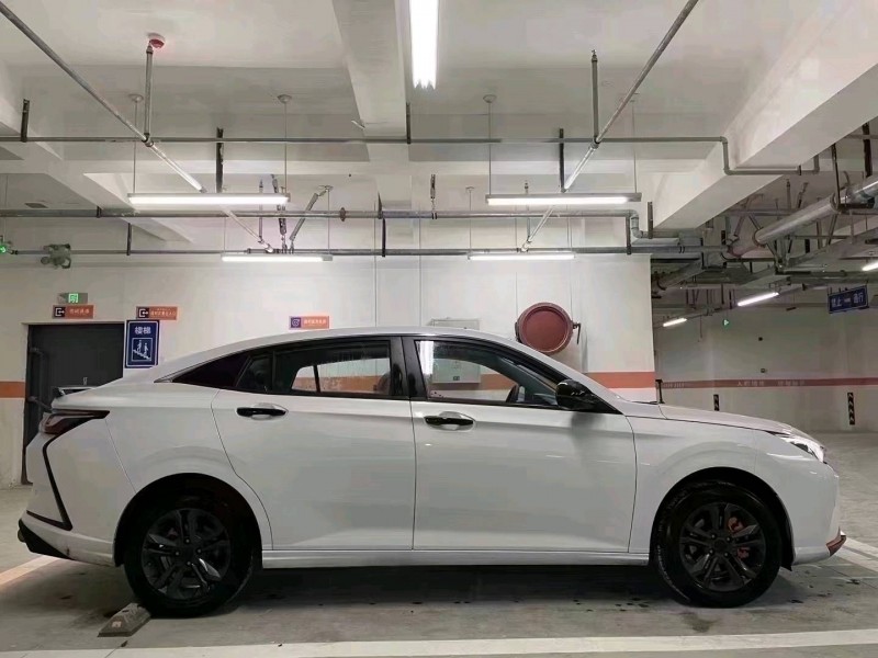 成都22年东风奕炫3