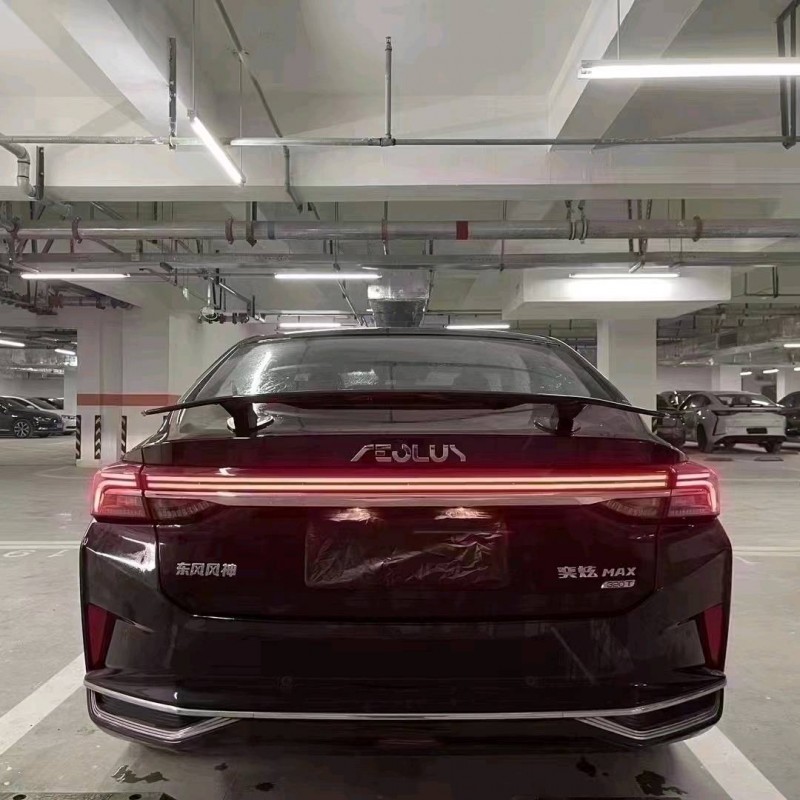 成都22年东风奕炫6