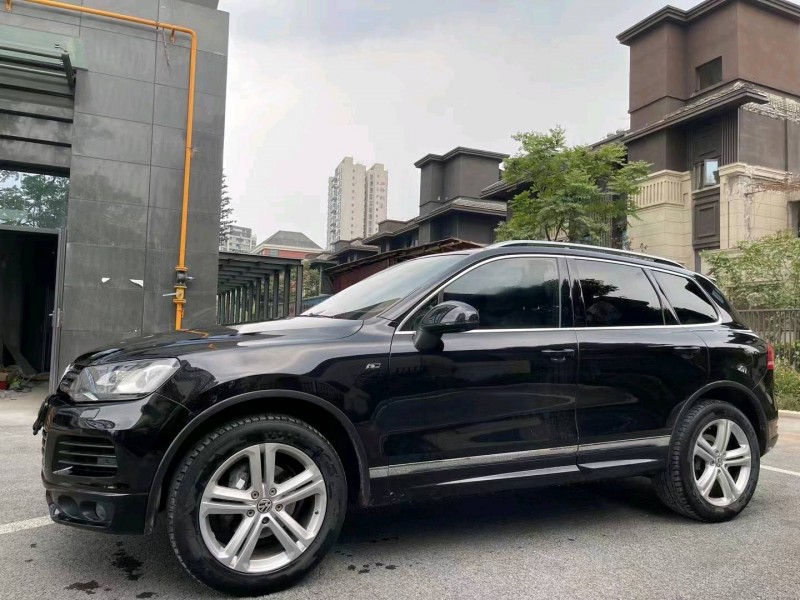 成都14年大众途锐3