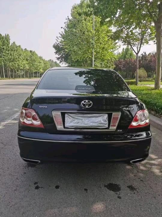 潍坊10年丰田锐志9