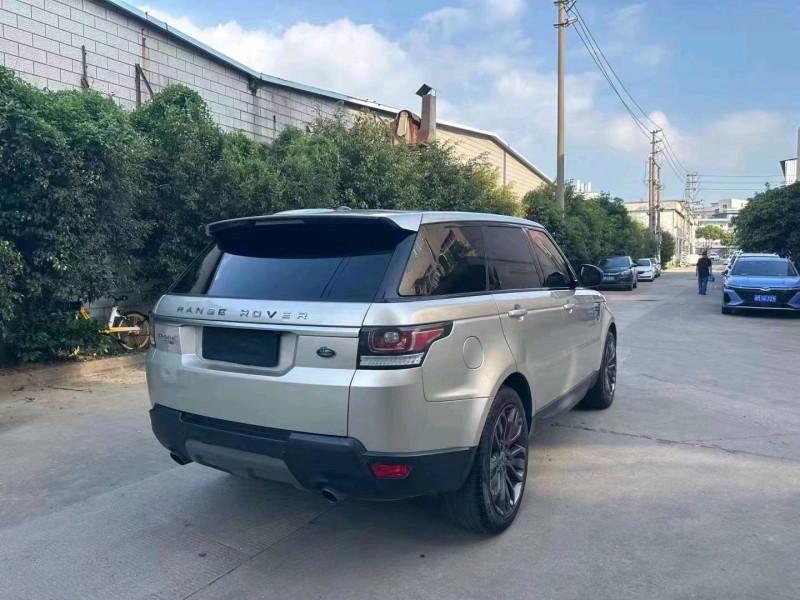 珠海15年路虎揽胜运动8