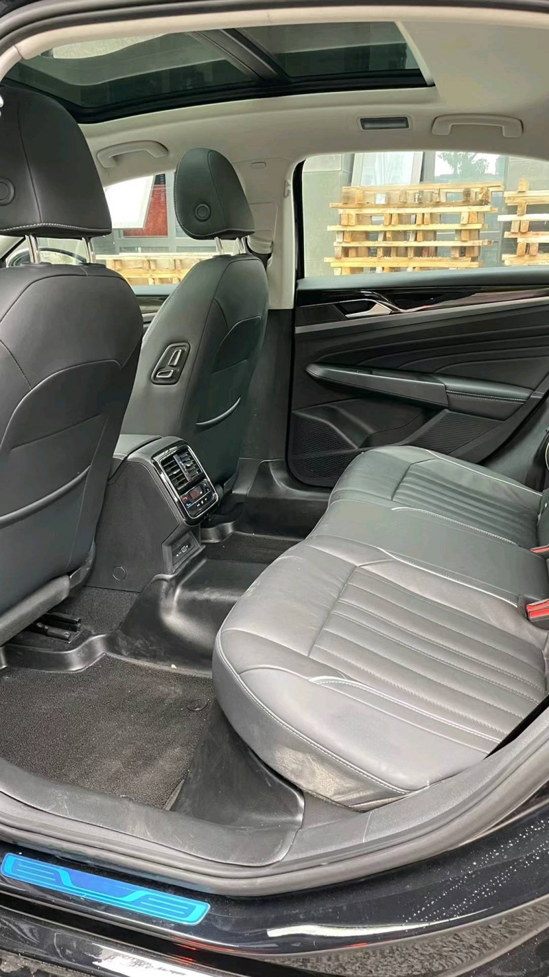 成都22年大众帕萨特7