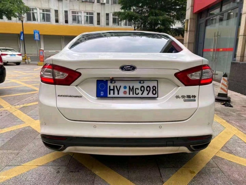 珠海16年福特蒙迪欧7