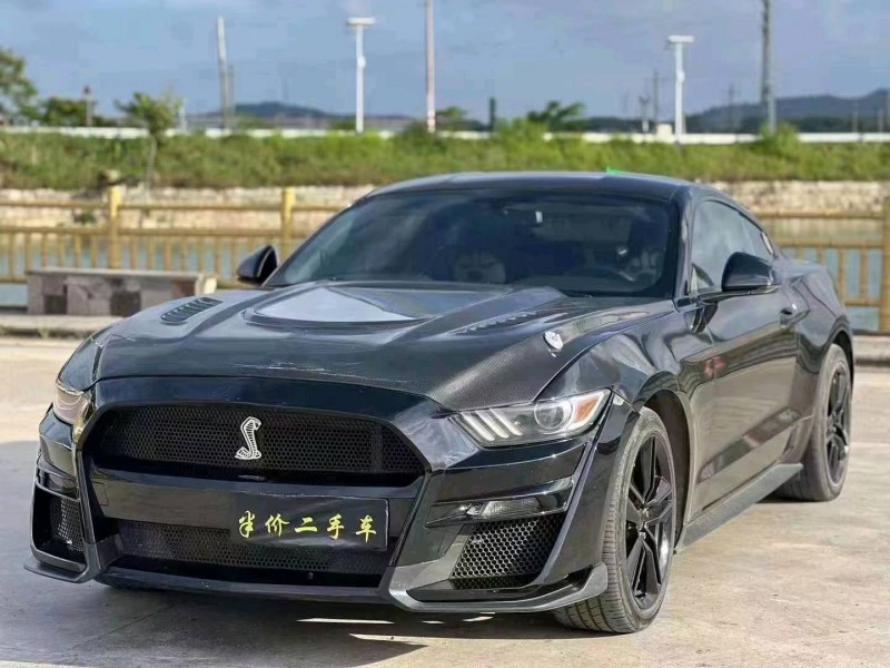 珠海15年福特野马3