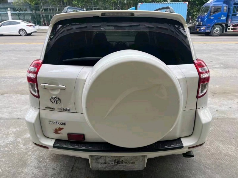 广州12年丰田RAV4荣放9