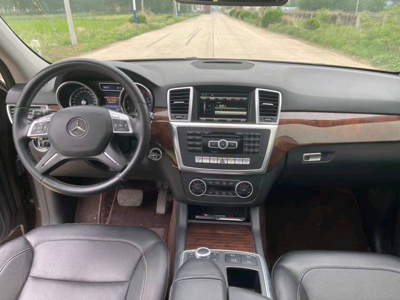 徐州14年奔驰ML5