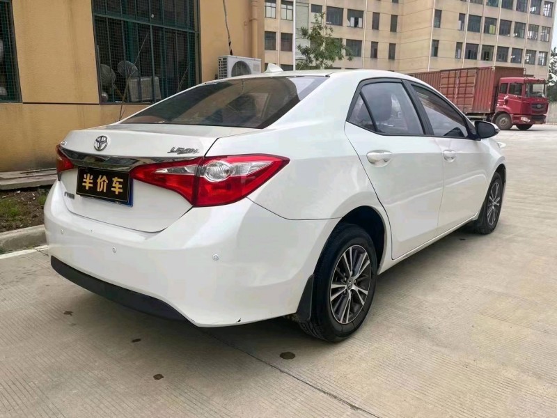 宜昌15年丰田雷凌5