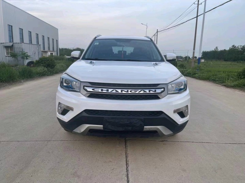 徐州17年长安汽车CS751