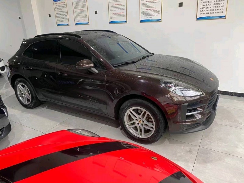 衡阳21年保时捷Macan4