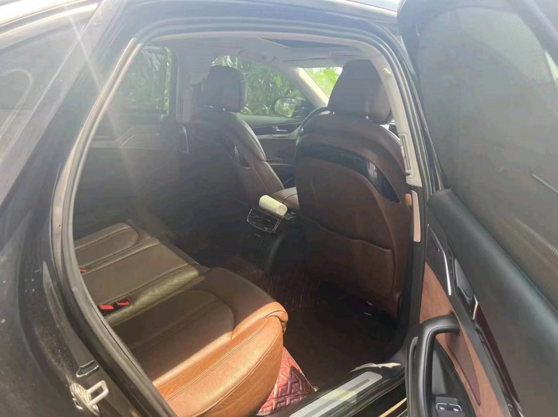 济宁13年奥迪A8L4