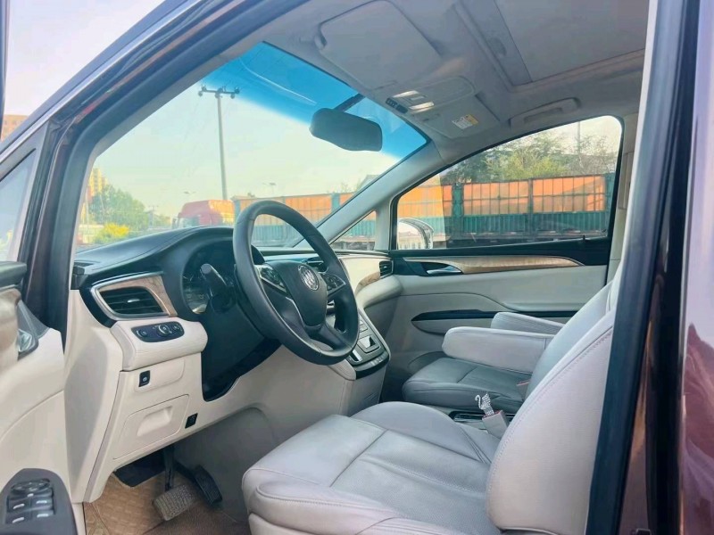 邯郸17年别克GL82