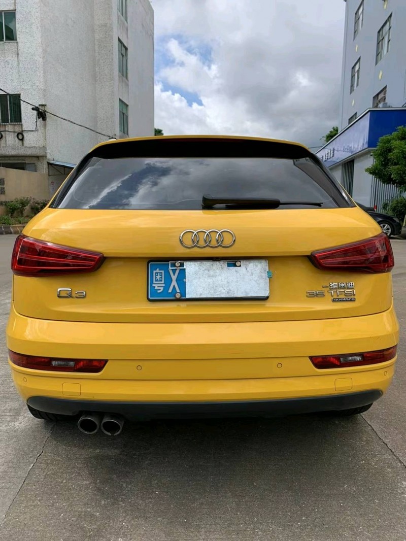 中山16年奥迪Q38
