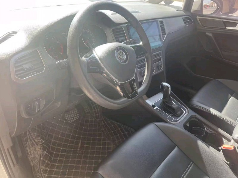 保定18年大众高尔夫·嘉旅6