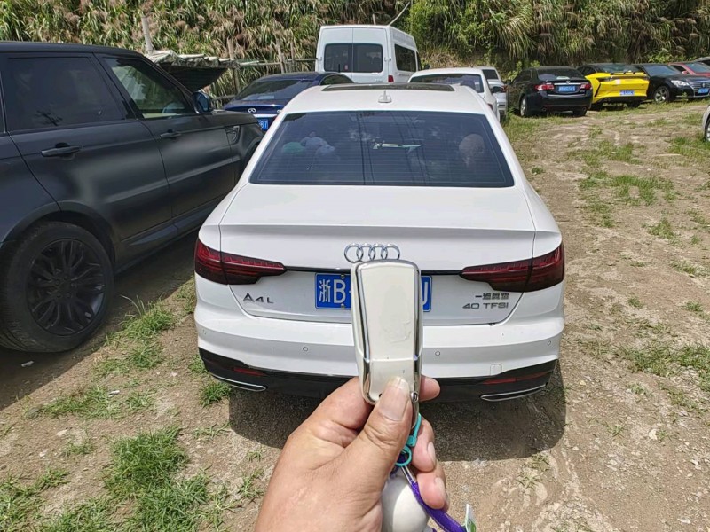 湖州23年奥迪A4L9
