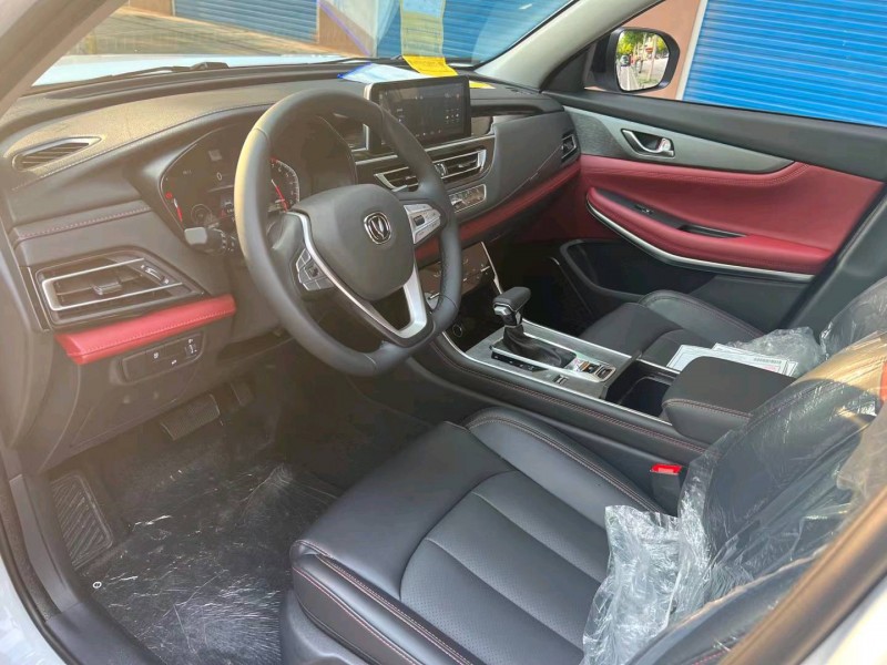 衡阳23年长安汽车CS757